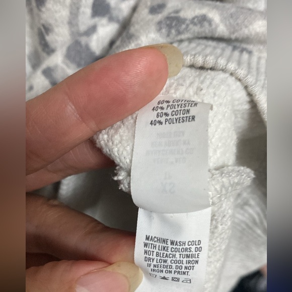 Aerie oversized sweater xs p2p 24” - Picture 4 of 4